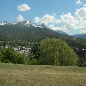 ladroit-barcelonnette.fr-provencehotel.com/